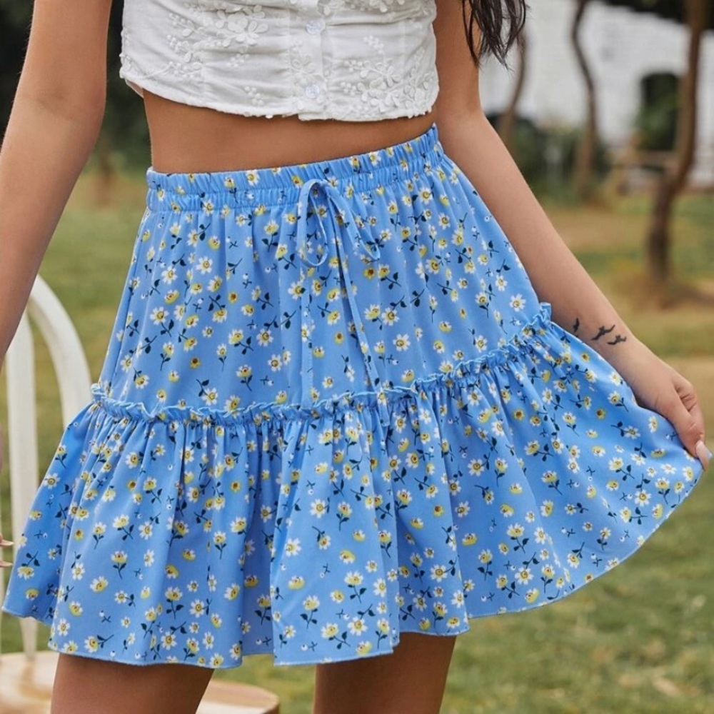 Floral layered skirt - Picture 2 of 2